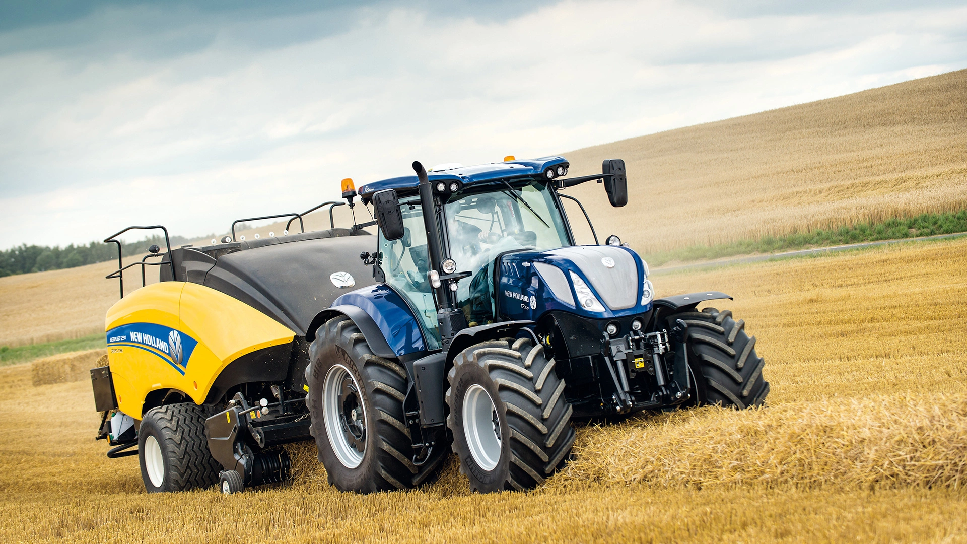Trator T7 SWB